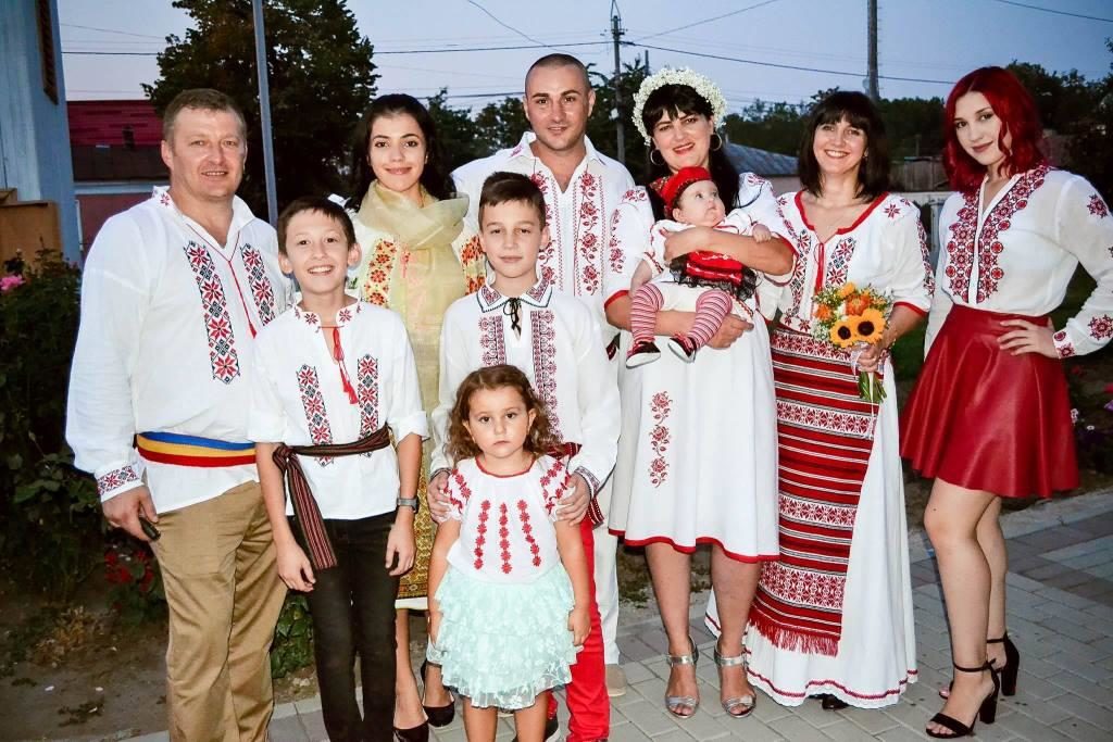 ie traditionala camasa populara (14)