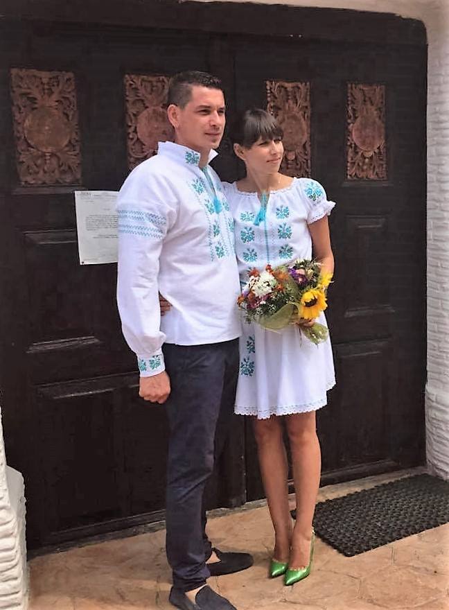 nunti botezuri traditional rochii camasi