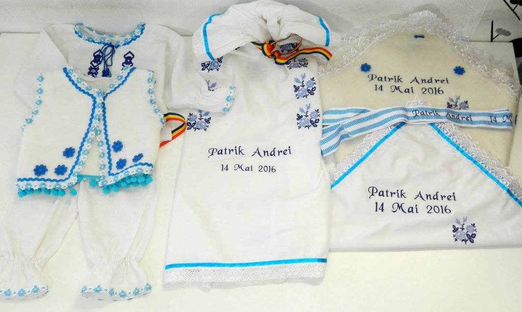 costum popular botez